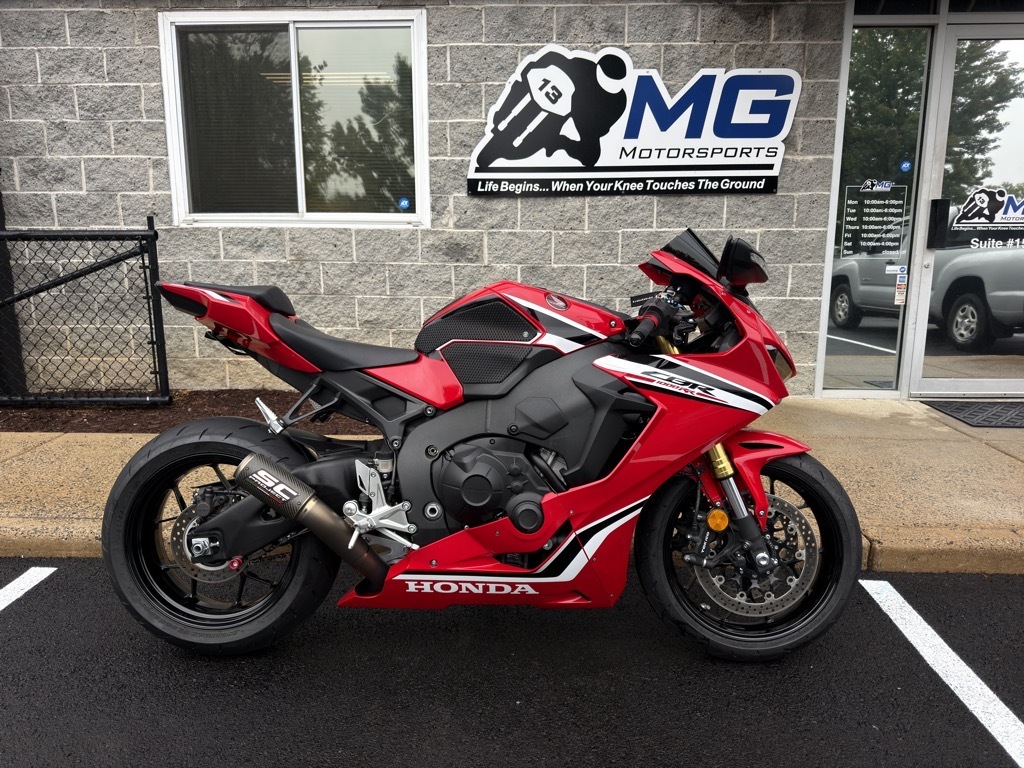 2021 Honda CBR 1000RR Sportbike motorcycle