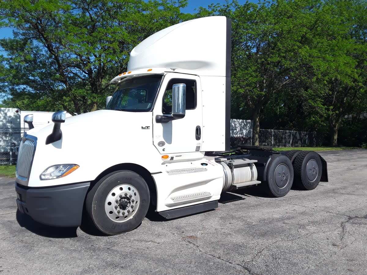2022 INTERNATIONAL LT625 DAYCAB T/A in Hilliard, OH