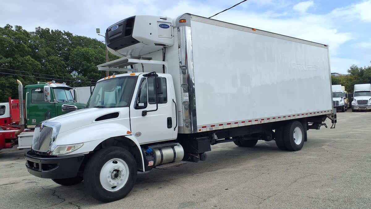 2019 INTERNATIONAL 4300 in Warwick, RI