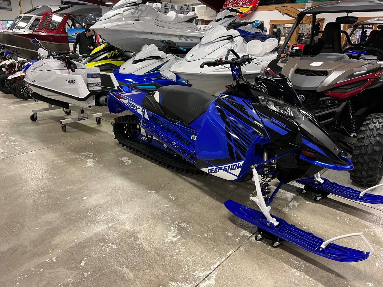 A photo of this 2024 Yamaha MOUNTAIN MAX 154