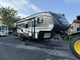 2016 PALOMINO PUMA 295BHSS