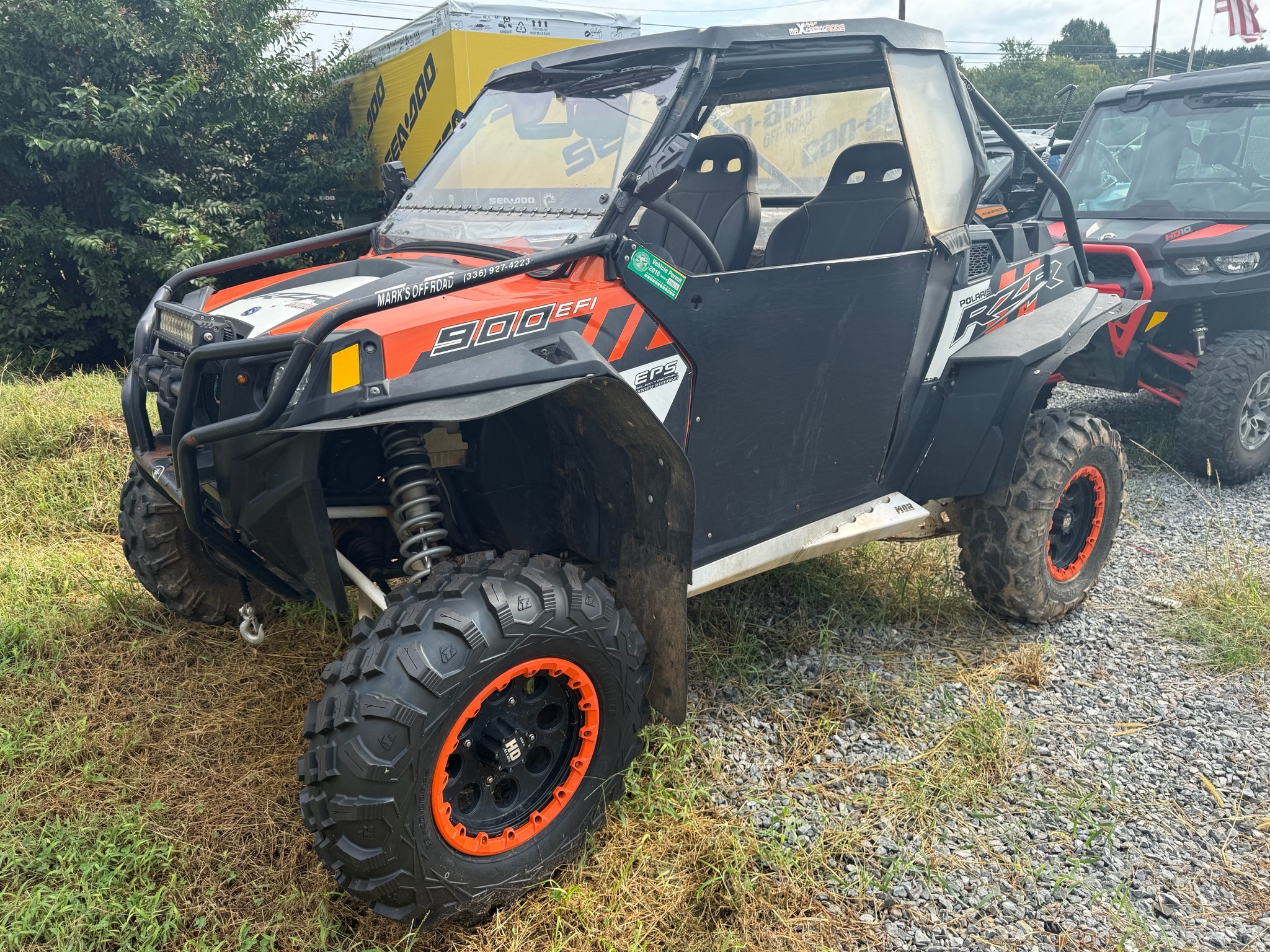 2014 Polaris RZR® 900 EPS LE in iron station NC