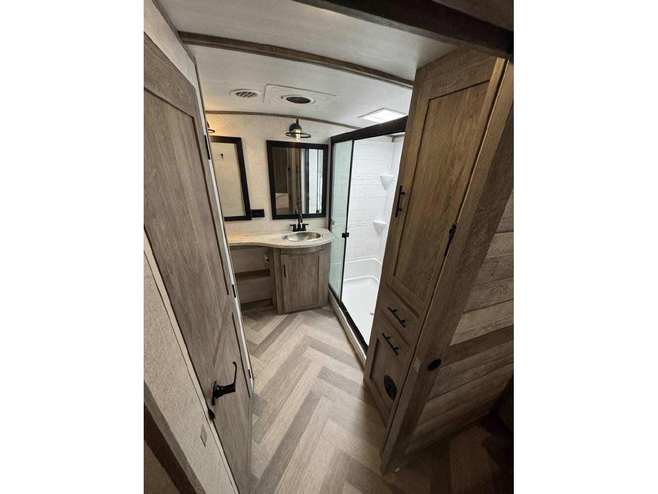 A photo of this 2021 Forest River SALEM HEMISPHERE 36FL
