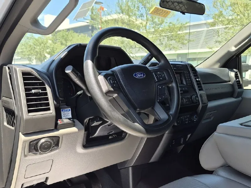 2020 FORD F550