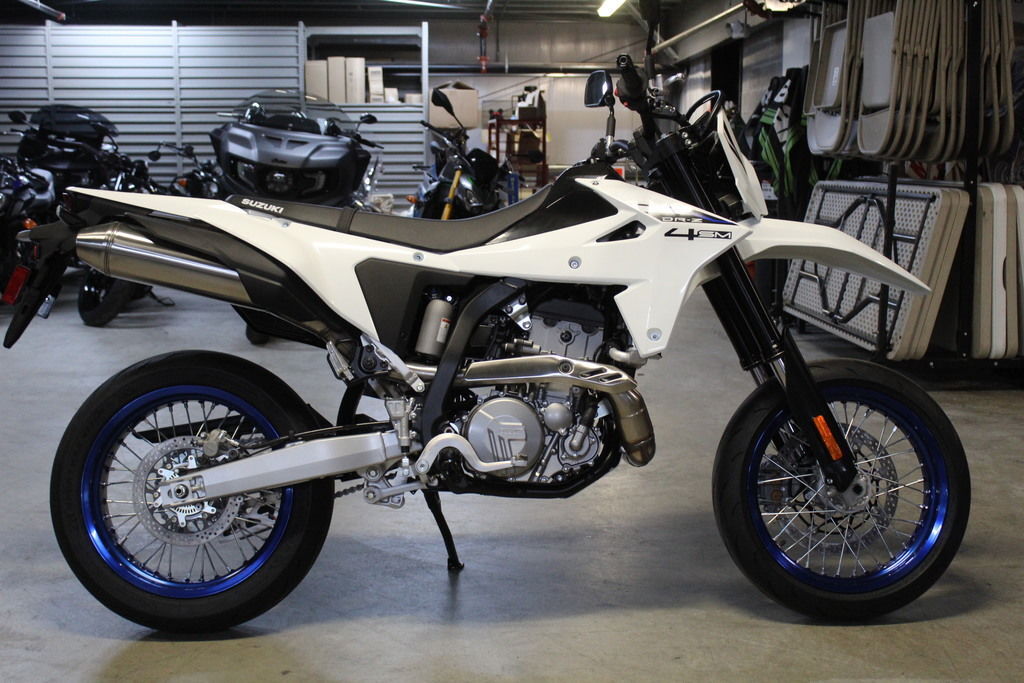2025 Suzuki DR-Z4SM BASE in Hagerstown, MD