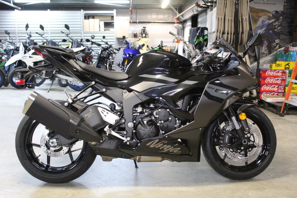 Black Kawasaki Ninja ZX-6R Motorcycles Under $5000 For Sale