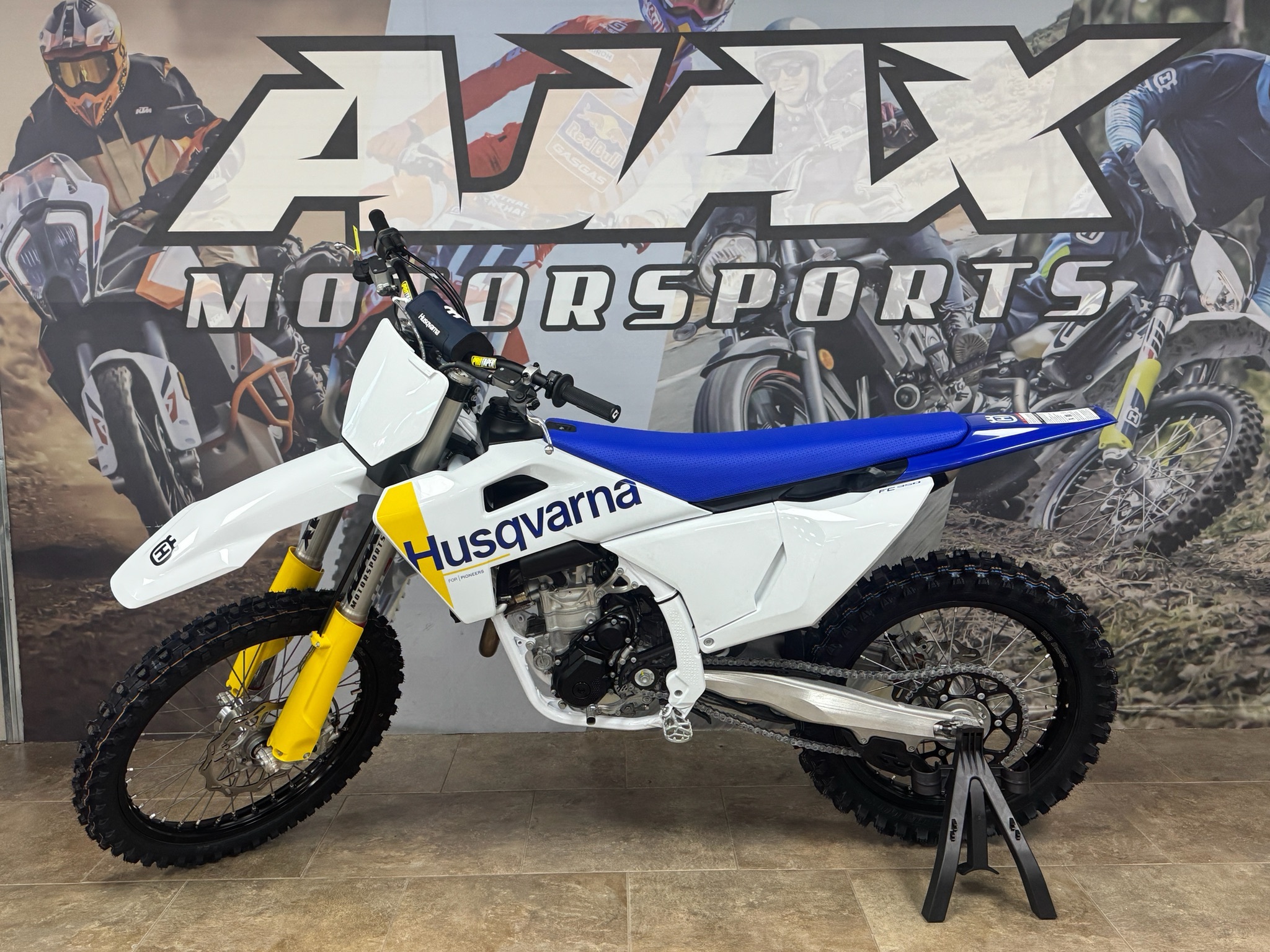 2027 Husqvarna FC 350 Mx motorcycle