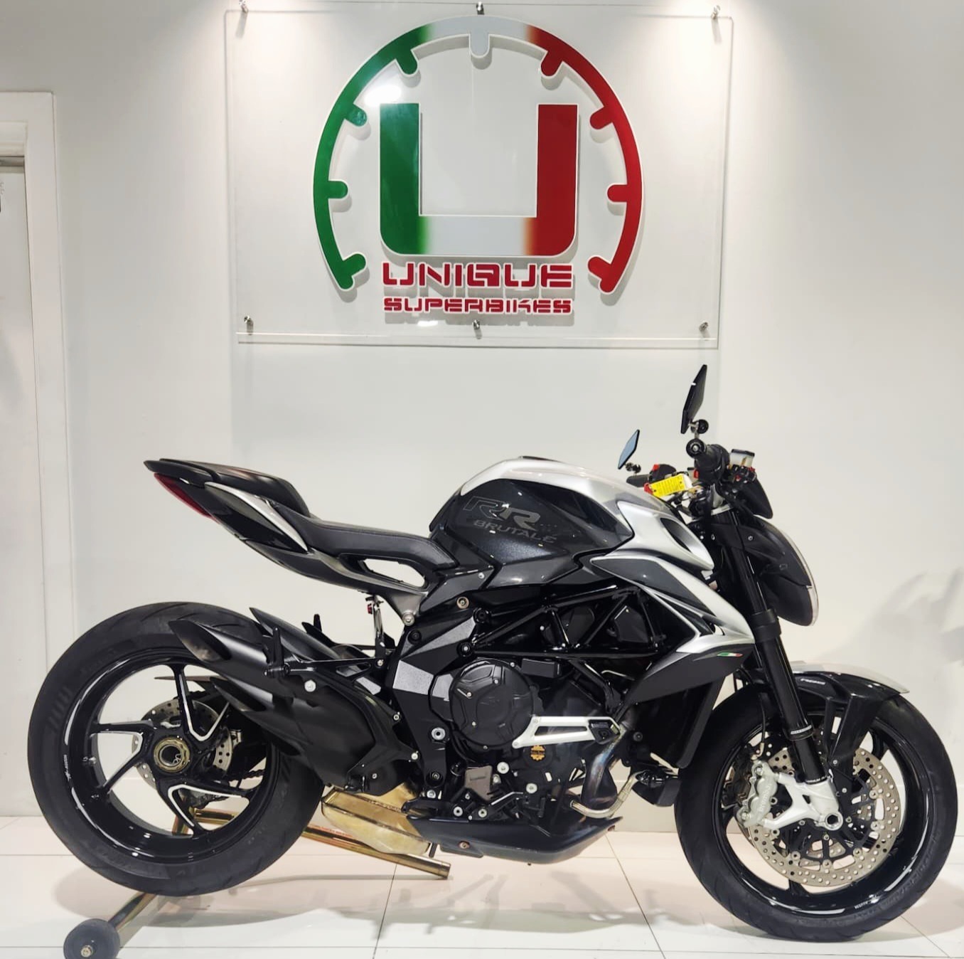 2021 Mv Agusta Brutale RR SCS in miami FL