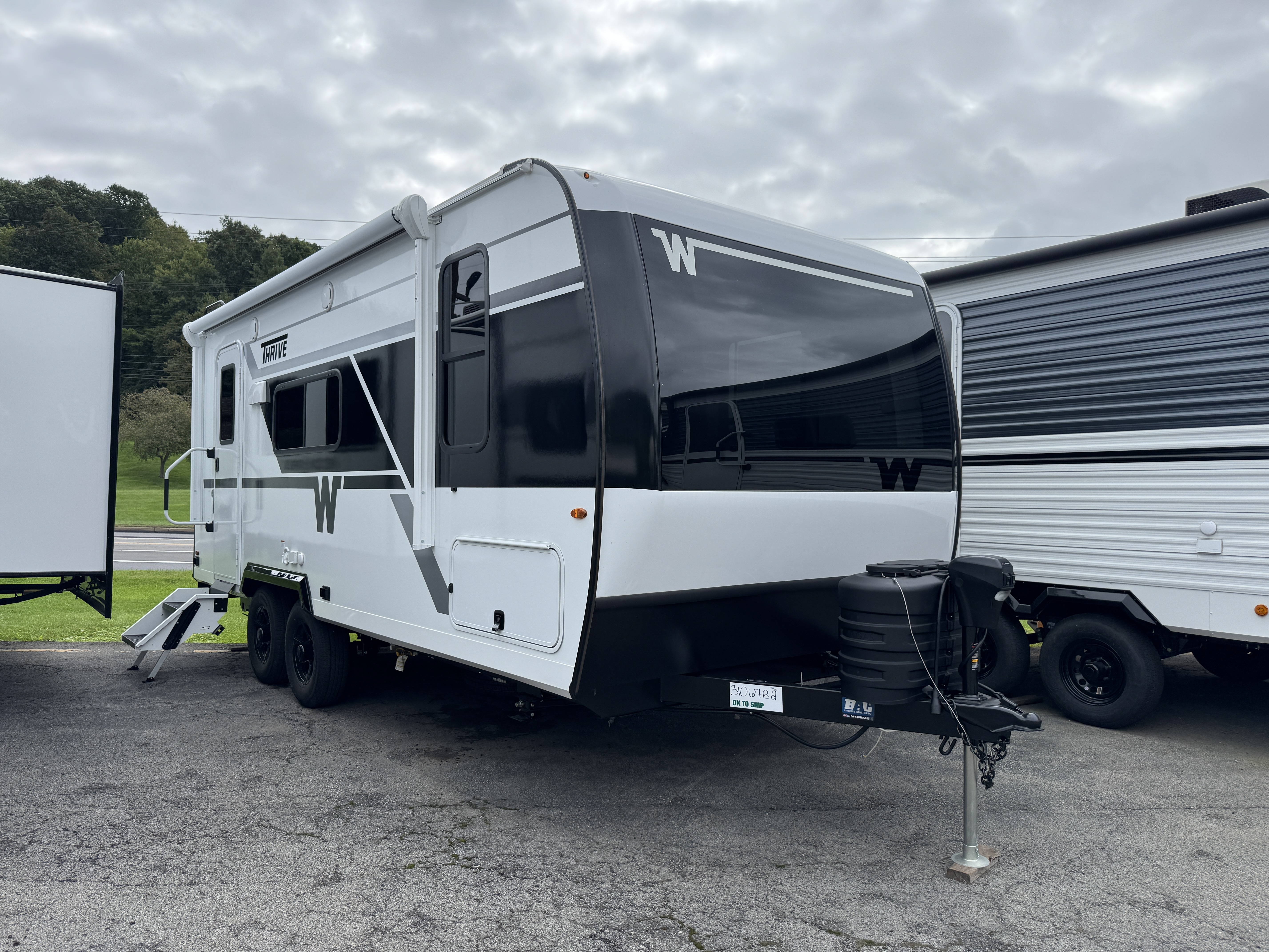 2027 Winnebago Thrive 18FBS in butler PA