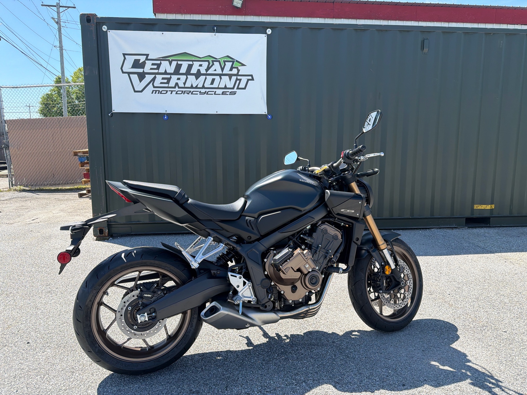 2026 Honda CB650R E-Clutch BASE in Rutland, VT
