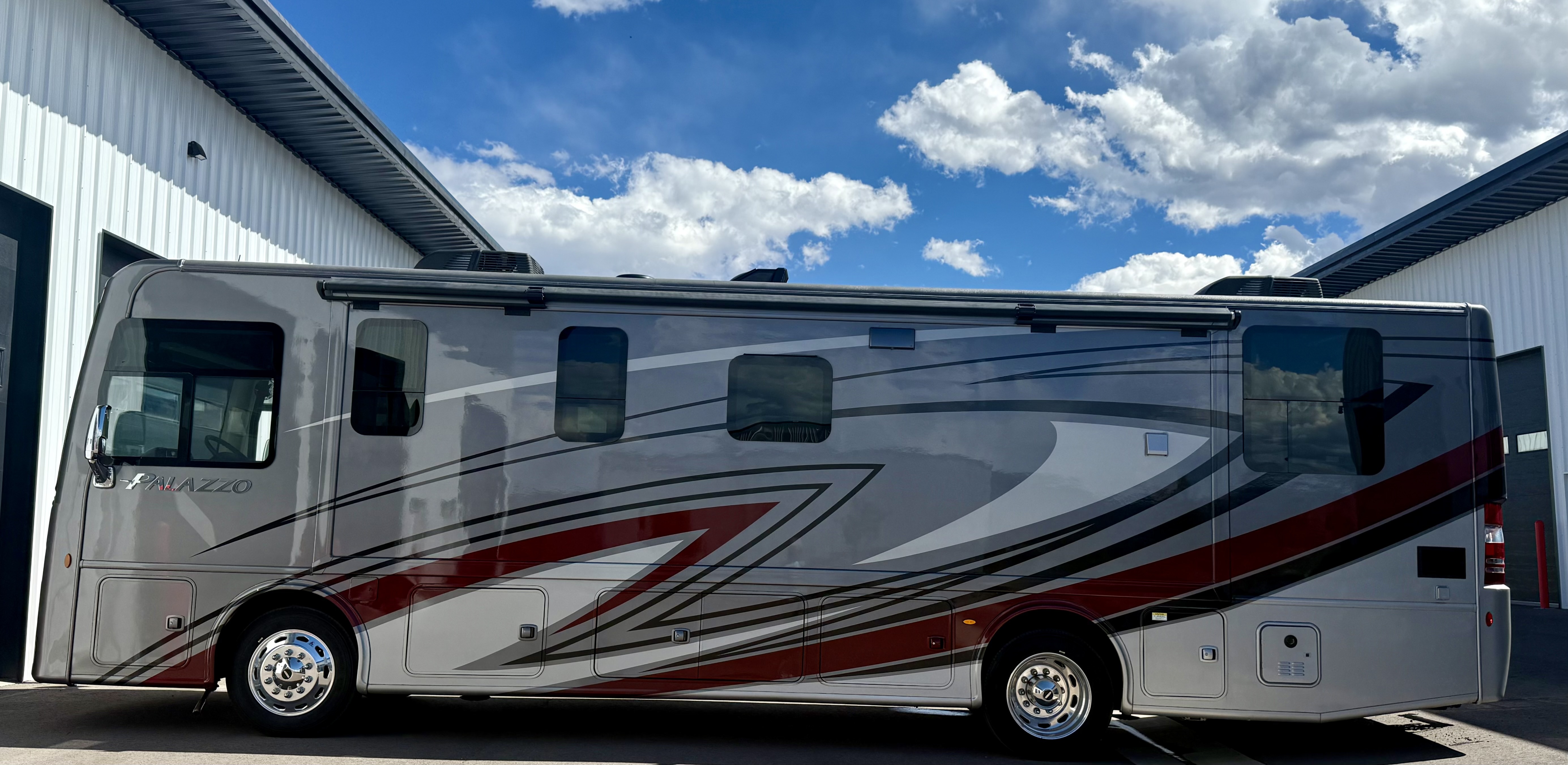 2023 Thor Motor Coach PALAZZO 33 6 in mount ida AR