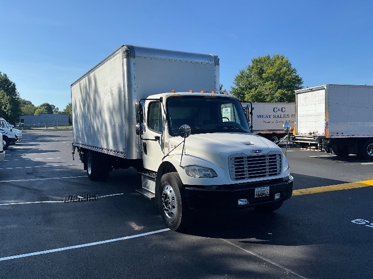 2019 FREIGHTLINER BUSINESS CLASS M2 106 in Capitol Heights, MD