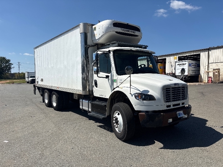 2020 FREIGHTLINER BUSINESS CLASS M2 106 in Mebane, NC