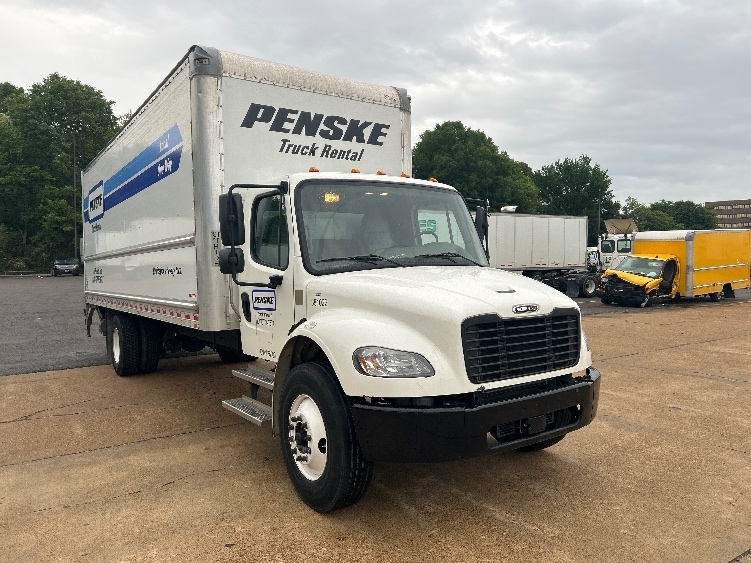 2021 FREIGHTLINER BUSINESS CLASS M2 106 in Charlotte, NC