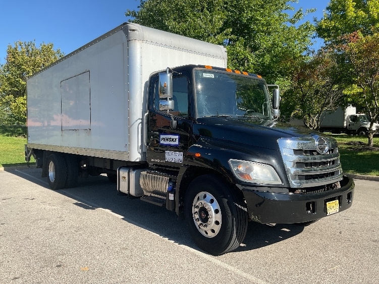 2020 HINO 268 in Pennsauken, NJ