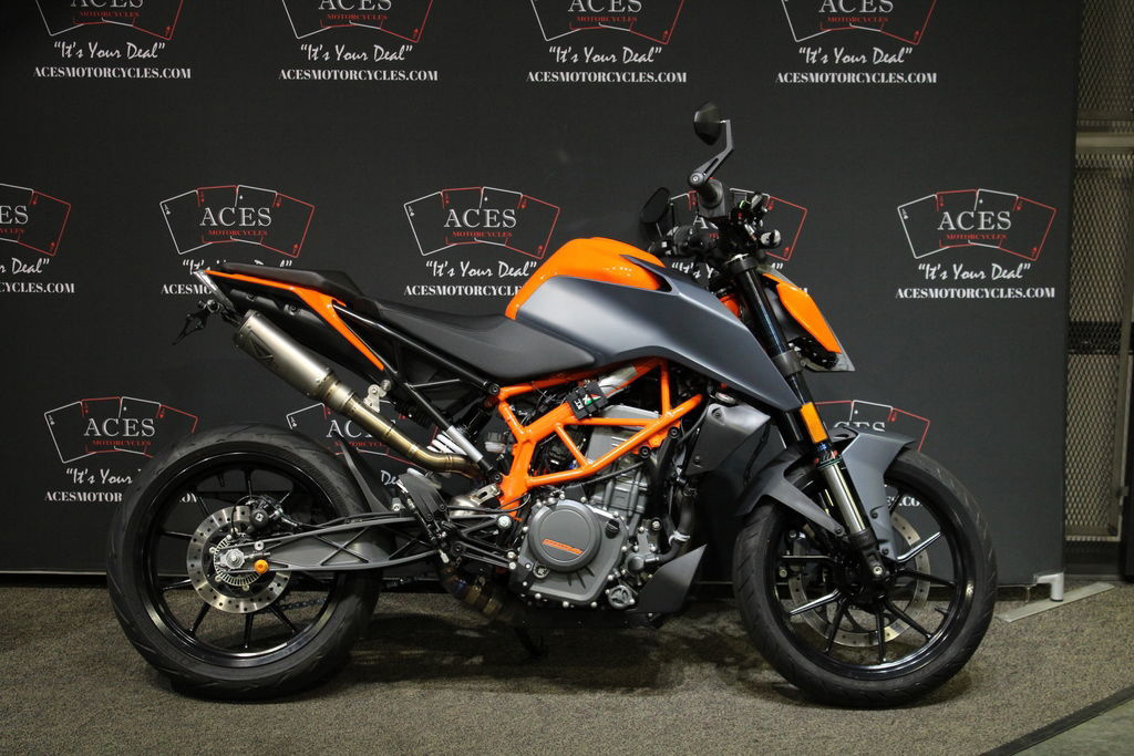 2023 KTM Duke 390 DUKE in Frederick, CO