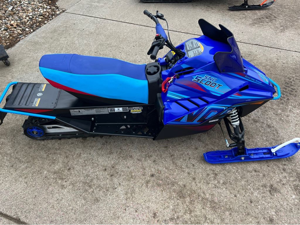 2025 Yamaha SnoScoot ES Snowmobile snowmobile
