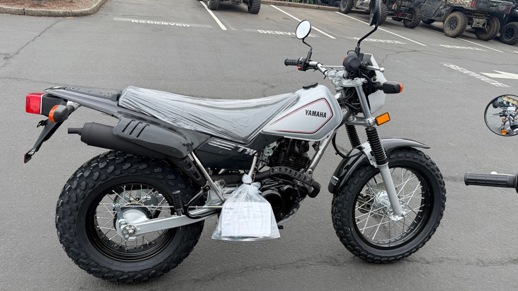 2027 Yamaha TW 200 200 in Sublimity, OR