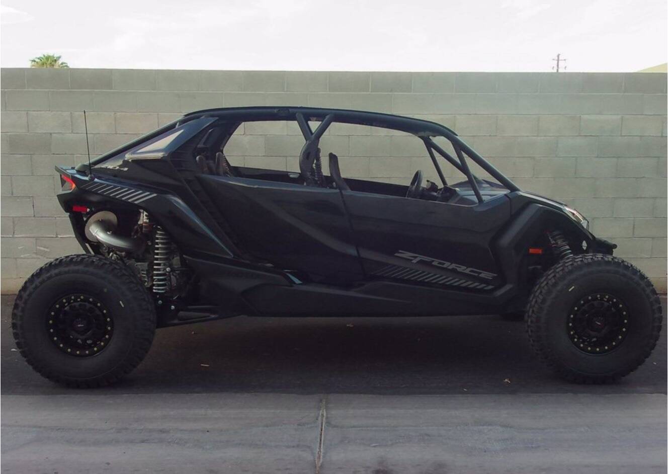A photo of this 2026 CFMOTO ZFORCE Z10-4