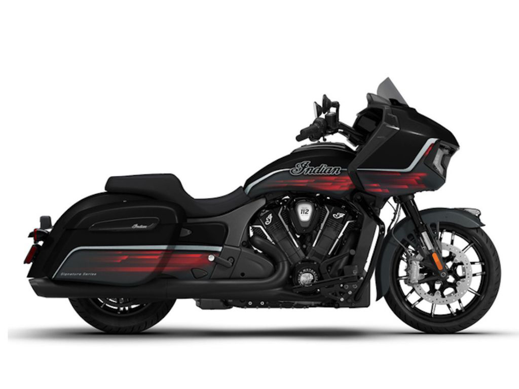 2026 Indian Challenger Dark Horse Signature Series Abyss Metallic / DARK HORSE in Tucson, AZ