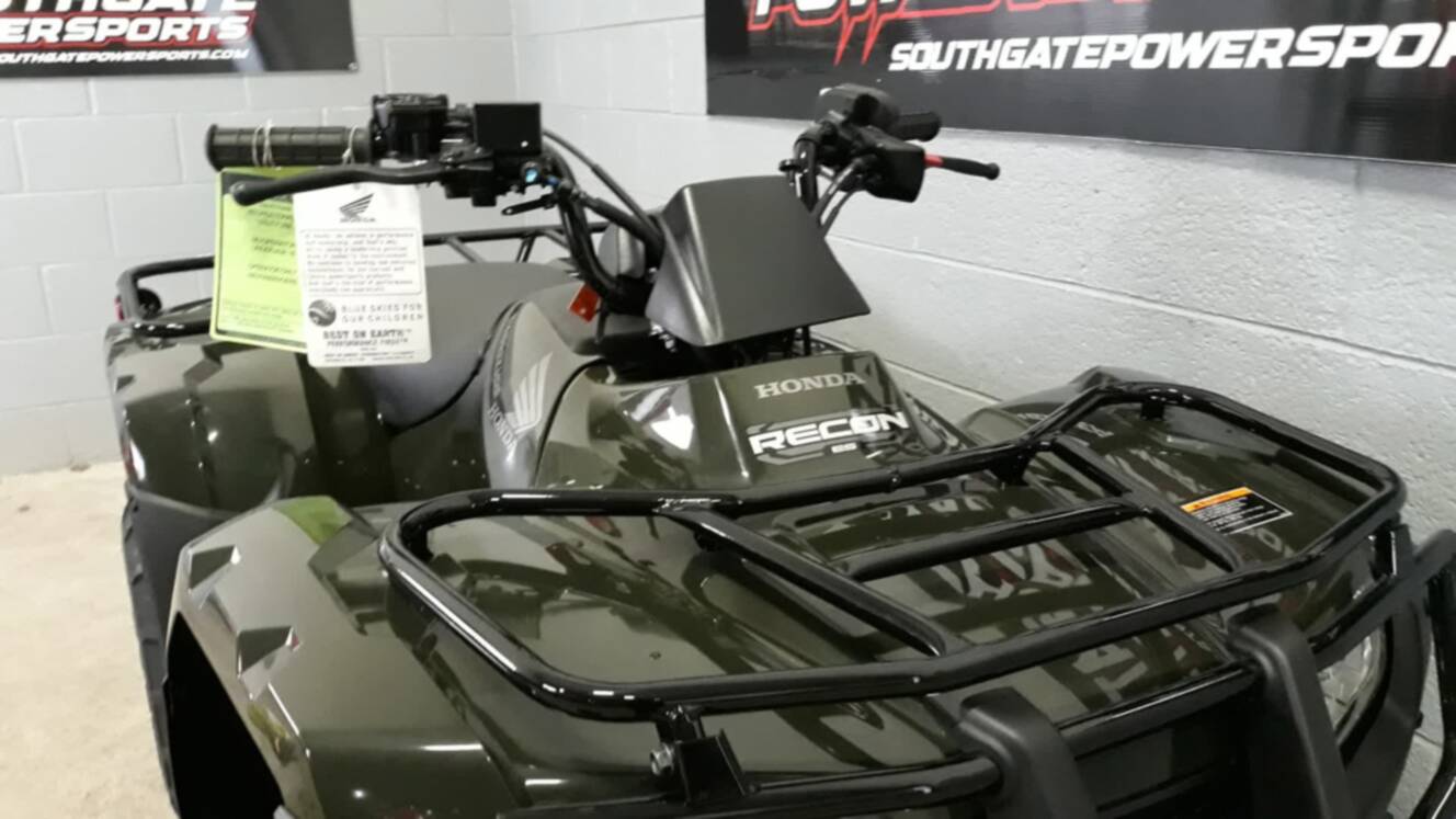 A photo of this 2026 Honda FourTrax Recon ES