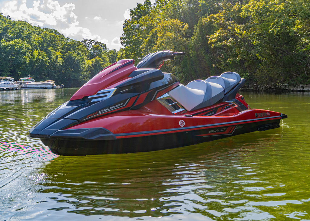 2017 Yamaha Waverunners FX Cruiser SVHO - RedBlack in osage beach MO