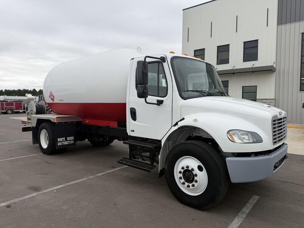 2018 FREIGHTLINER M2 106 PROPANE BOBTAIL TANK in Rice, MN