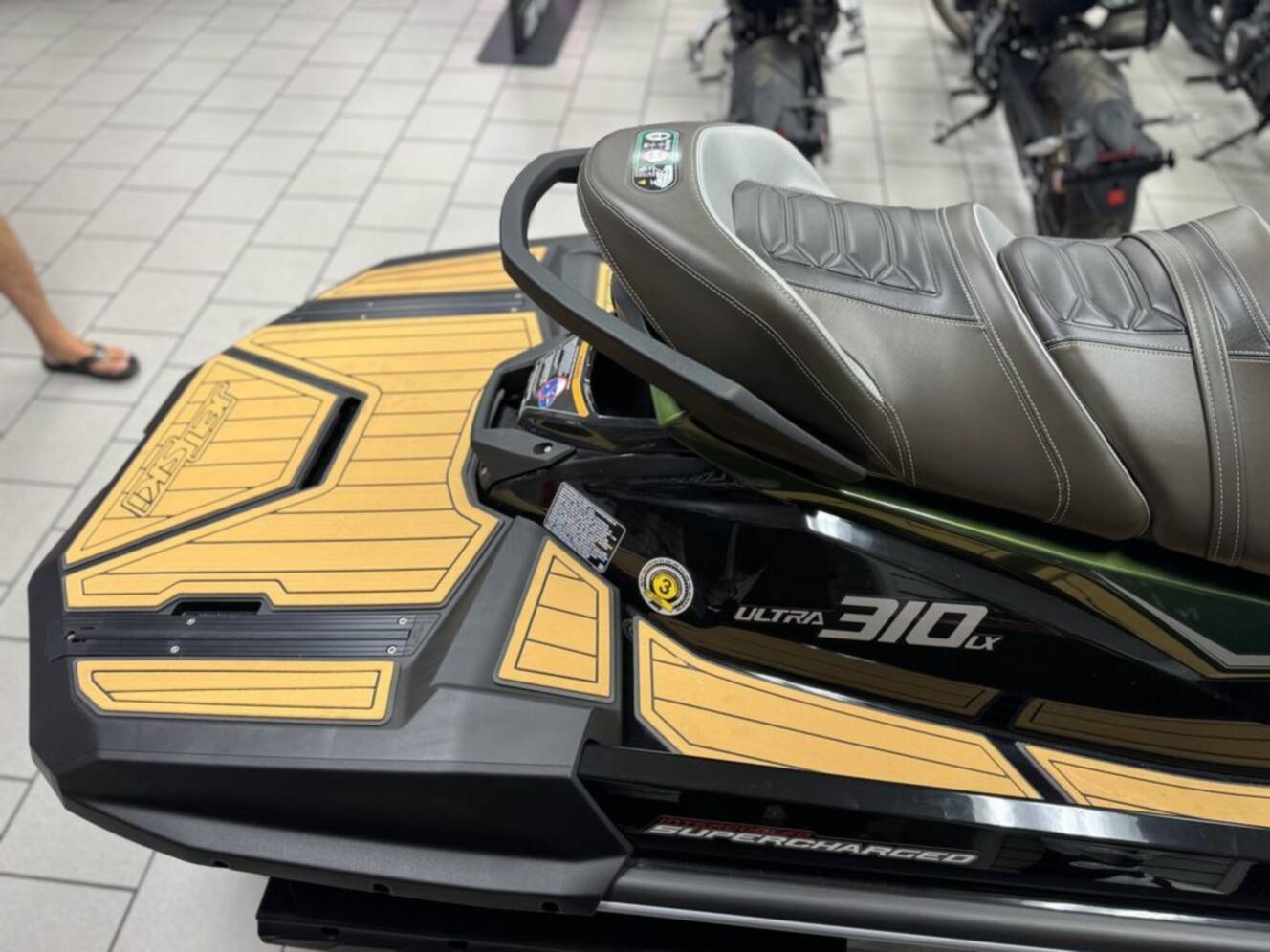 A photo of this 2025 Kawasaki Ultra® 310LX