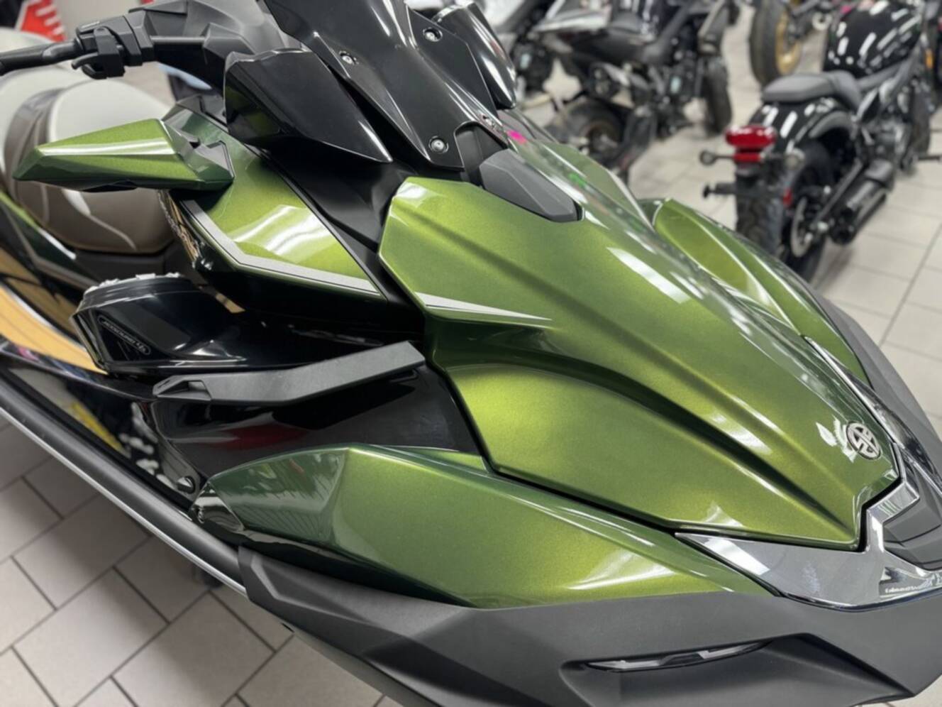 A photo of this 2025 Kawasaki Ultra® 310LX