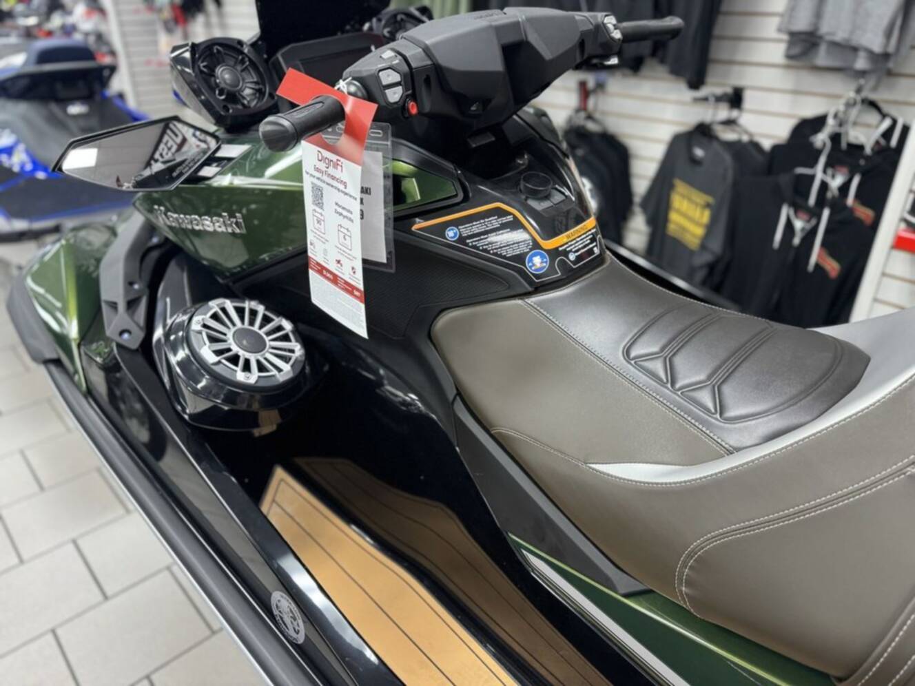 A photo of this 2025 Kawasaki Ultra® 310LX