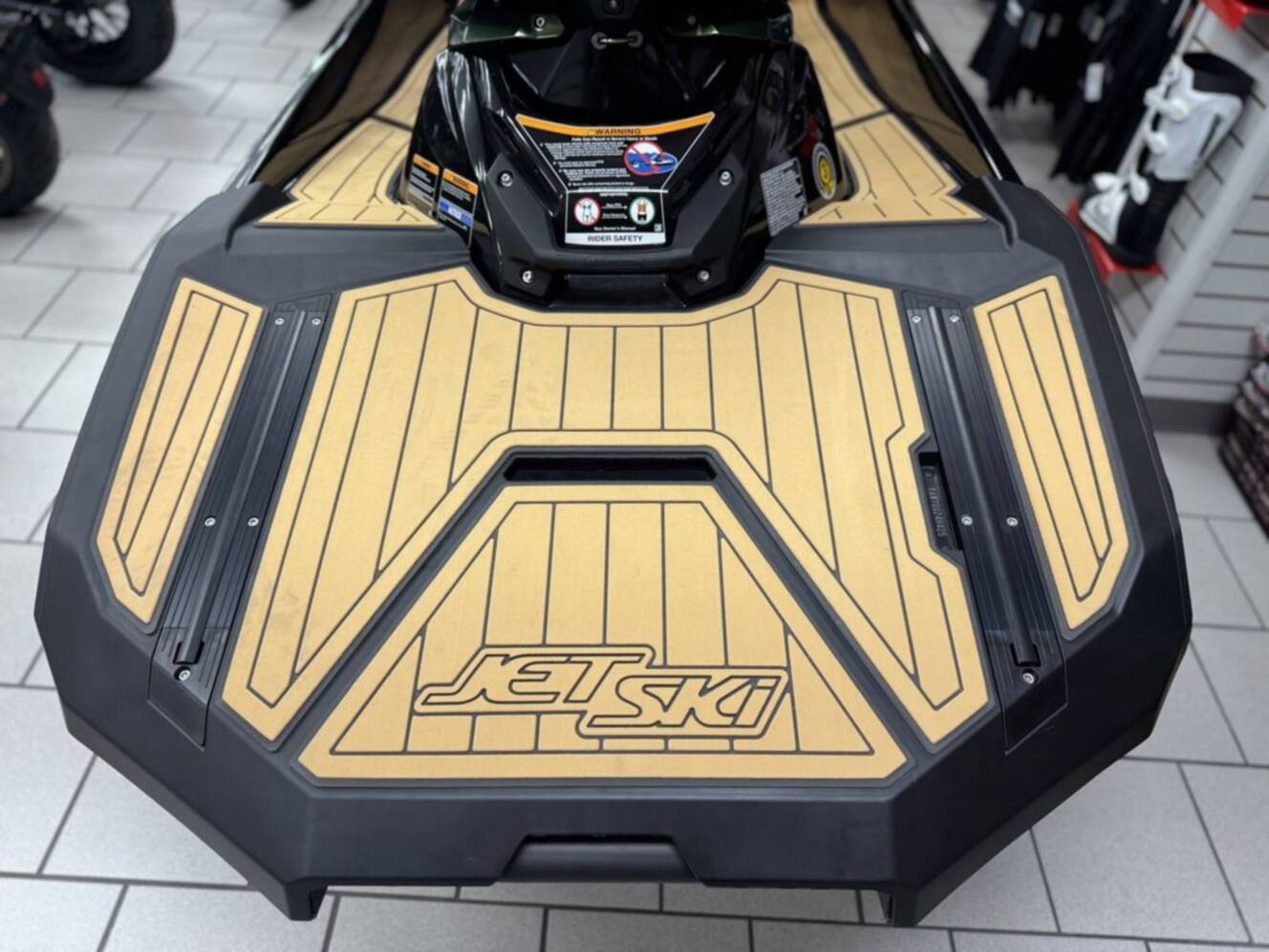 A photo of this 2025 Kawasaki Ultra® 310LX