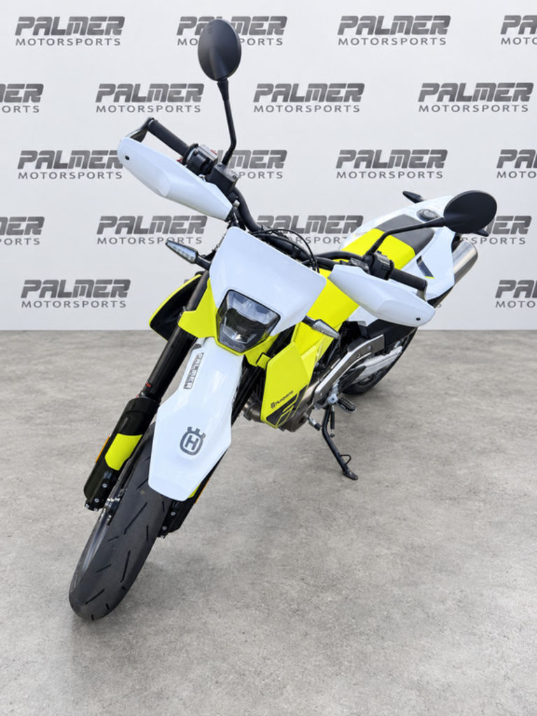 2026 Husqvarna® 701 Supermoto SUPERMOTO in Denver, NC