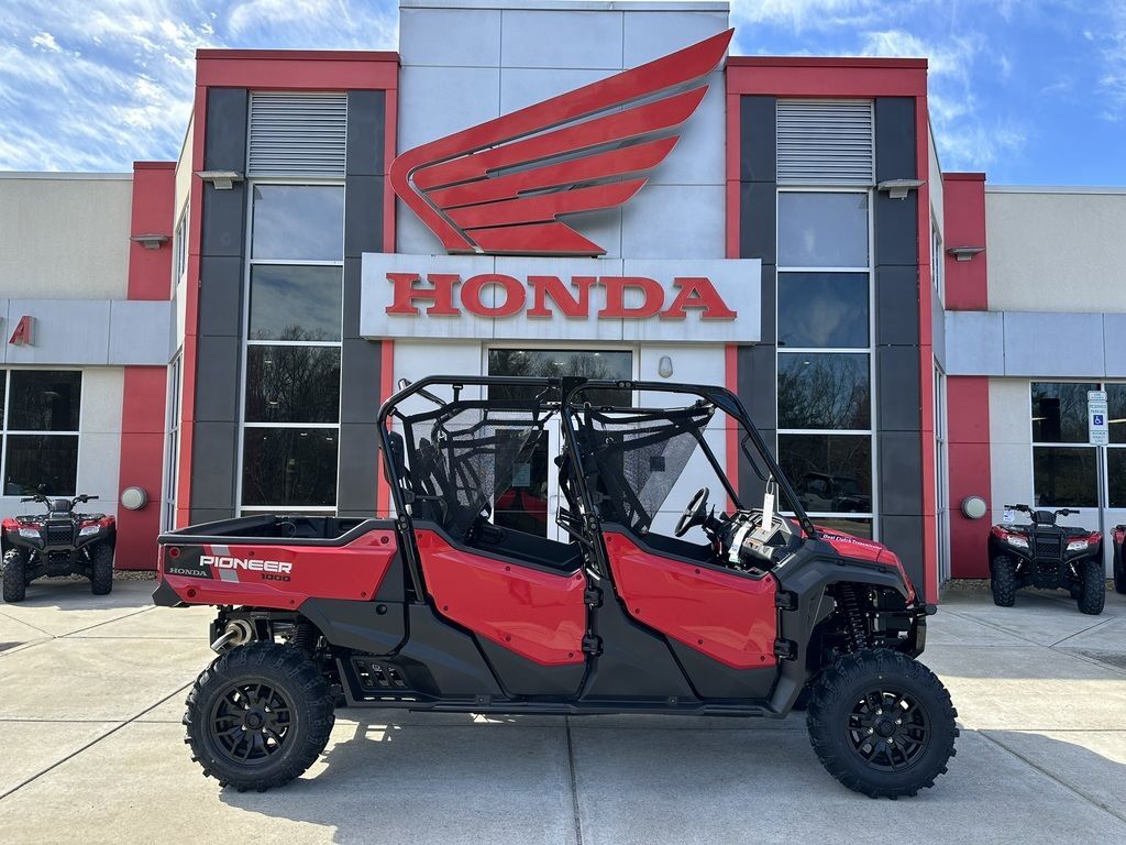 2025 Honda® Pioneer 1000-6 Deluxe Crew in granite falls NC