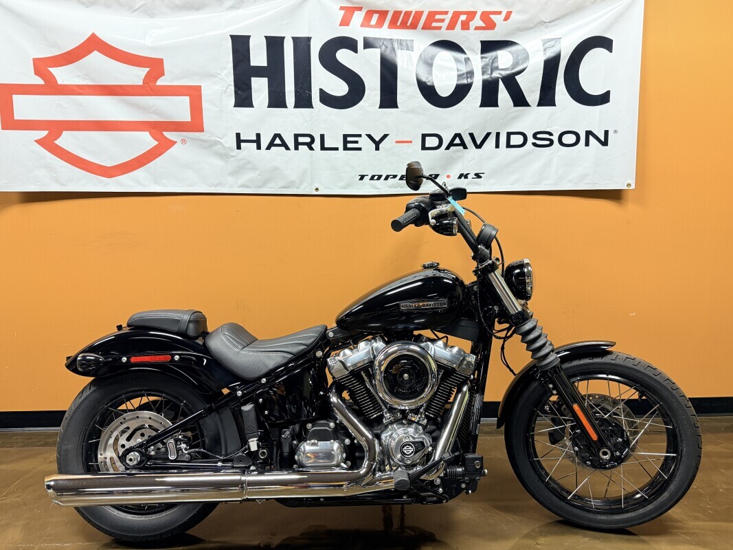 2025 Harley-Davidson Street Bob in Lincoln, NE