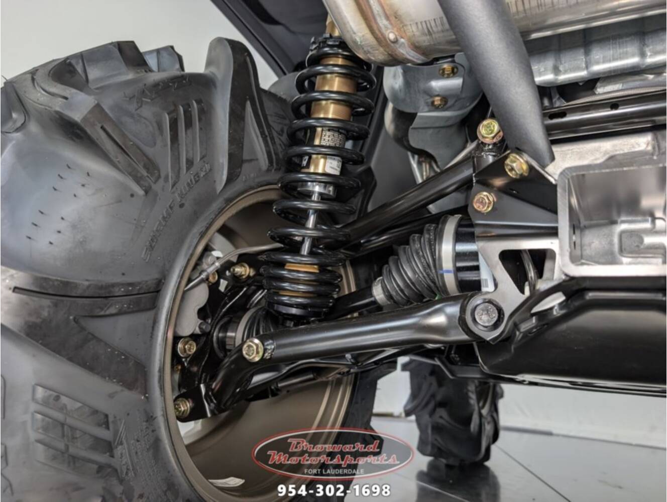 A photo of this 2026 Can-Am Outlander X mr 850