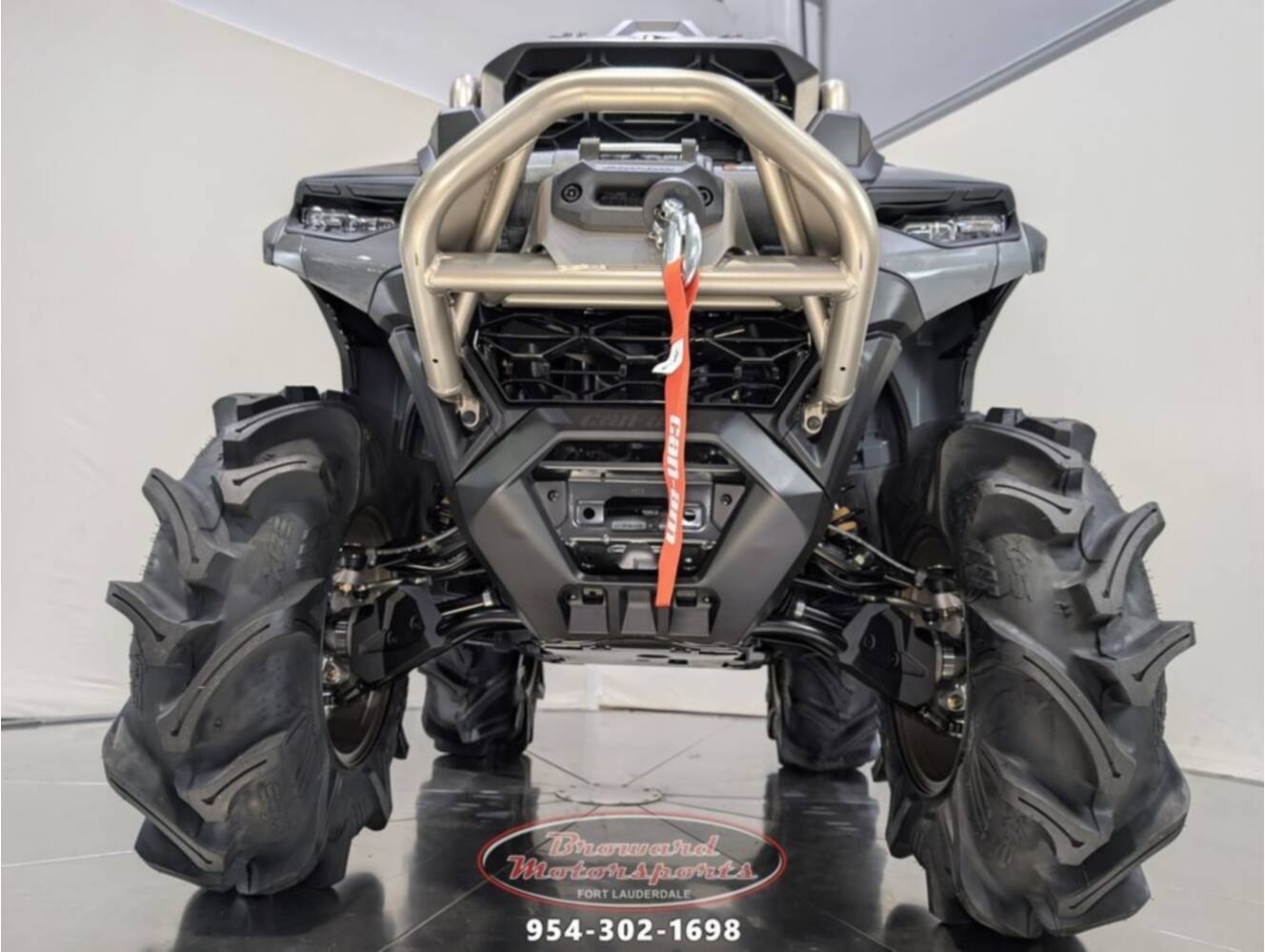 A photo of this 2026 Can-Am Outlander X mr 850