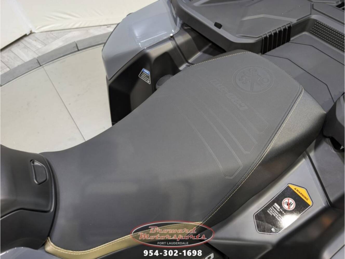 A photo of this 2026 Can-Am Outlander X mr 850