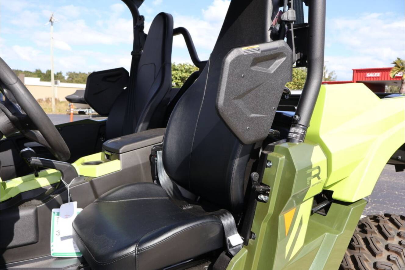 A photo of this 2026 Yamaha Wolverine Rmax2 1000 R-Spec