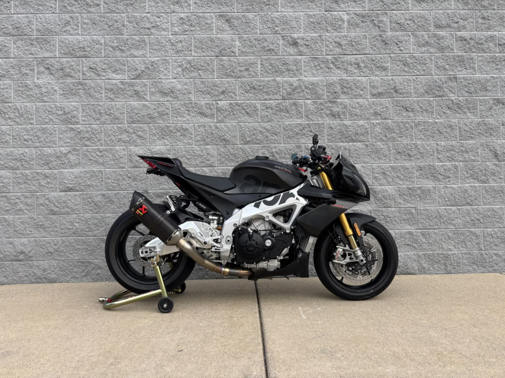 2019 Aprilia Tuono in Southfield, MI