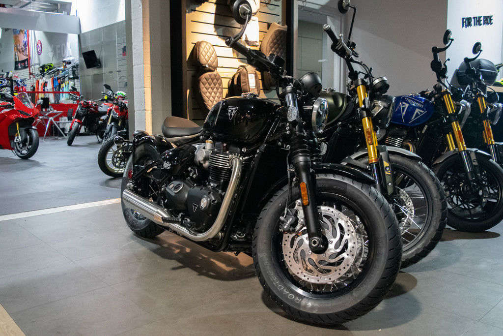 2026 Triumph Bonneville Bobber Jet black in Hobe Sound, FL