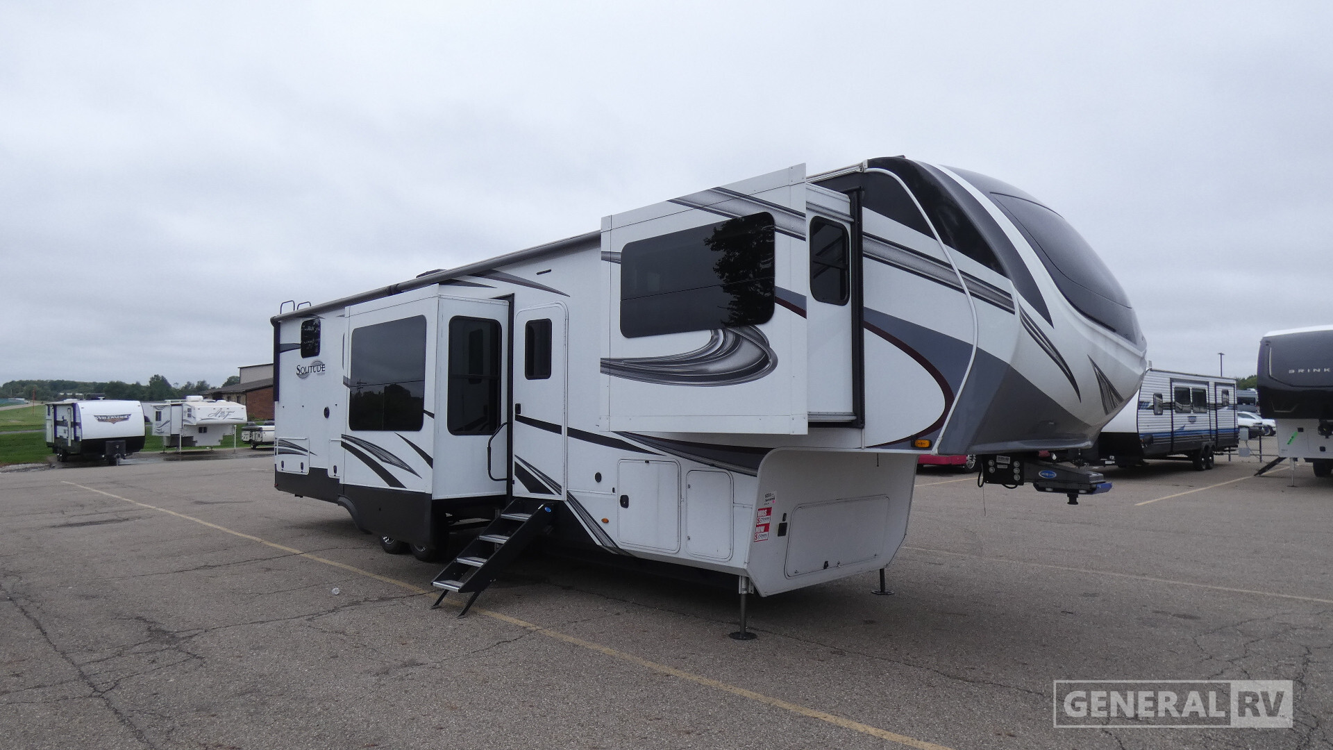 2022 Grand Design SOLITUDE 380FL in north canton OH