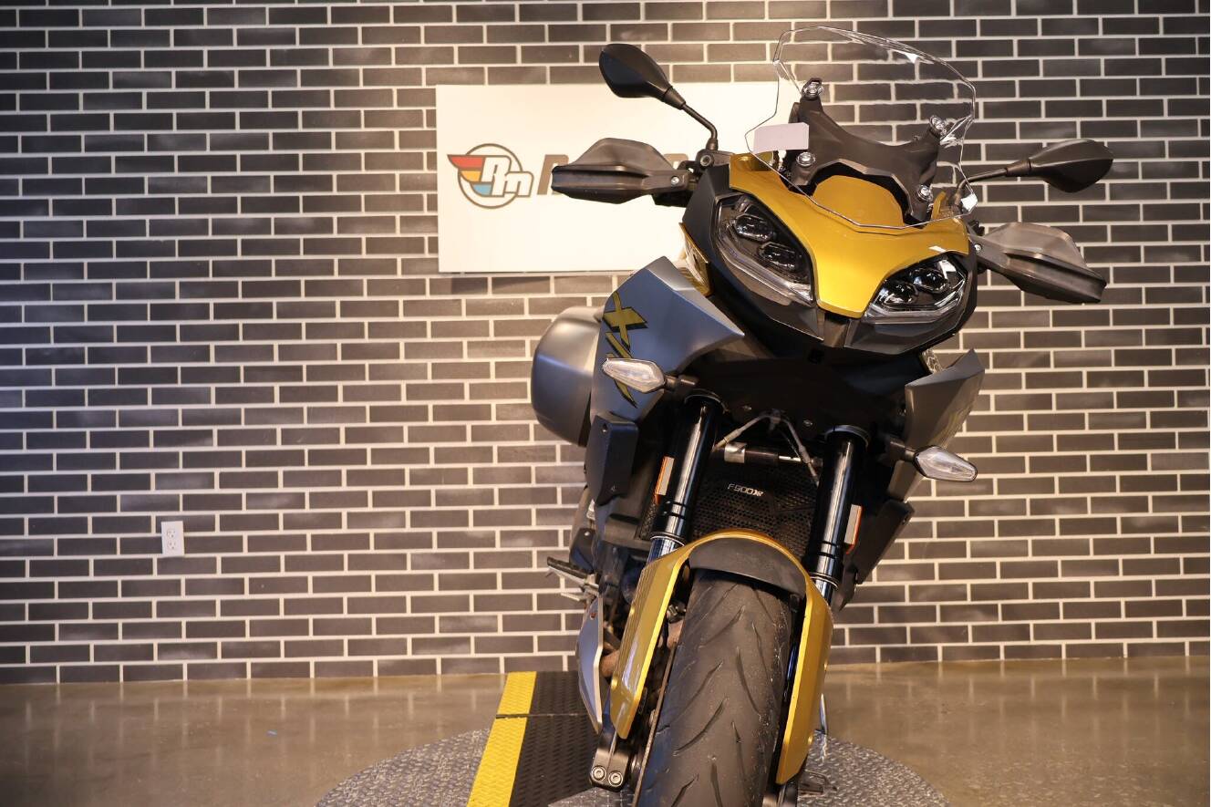 A photo of this 2021 BMW F 900 XR
