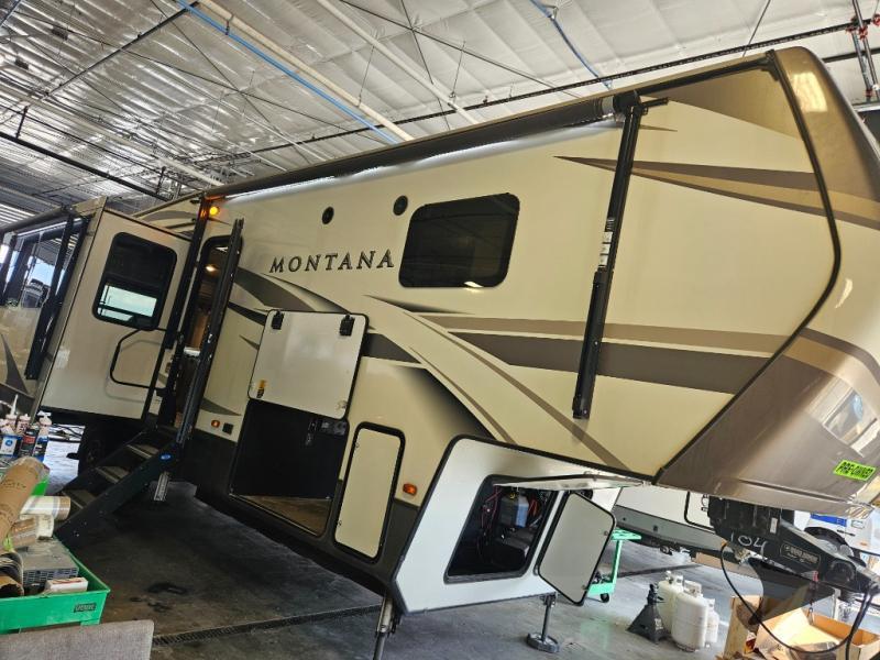 2020 Keystone Rv MONTANA LEGACY EDITION 3121RL RV