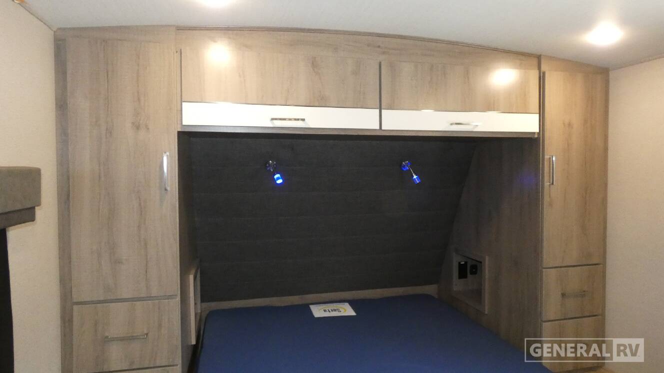 A photo of this 2022 Grand Design IMAGINE 2800BH