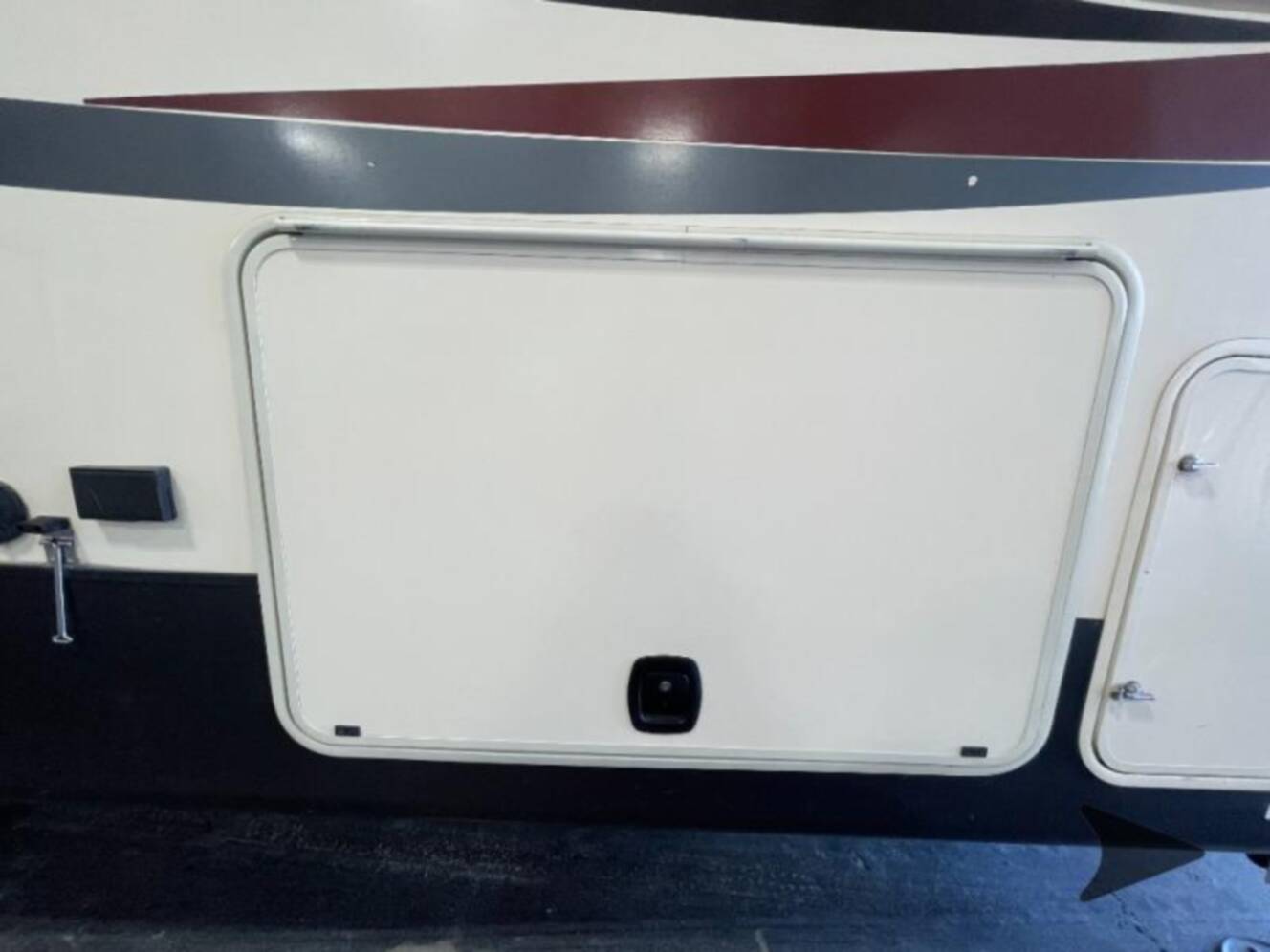 A photo of this 2019 Forest River Rv Cedar Creek Silverback 33IK