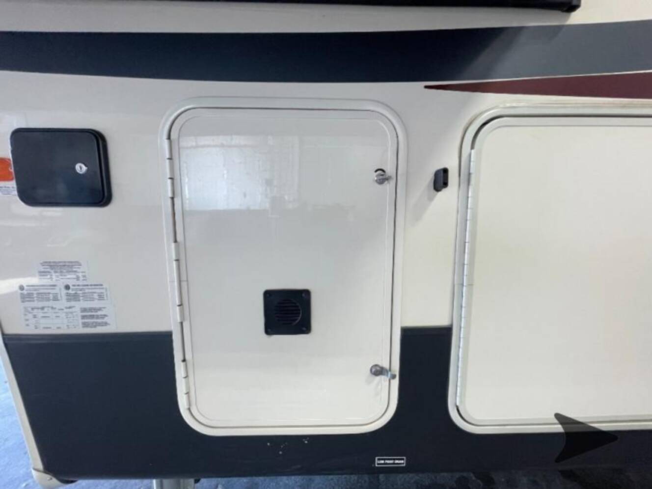 A photo of this 2019 Forest River Rv Cedar Creek Silverback 33IK