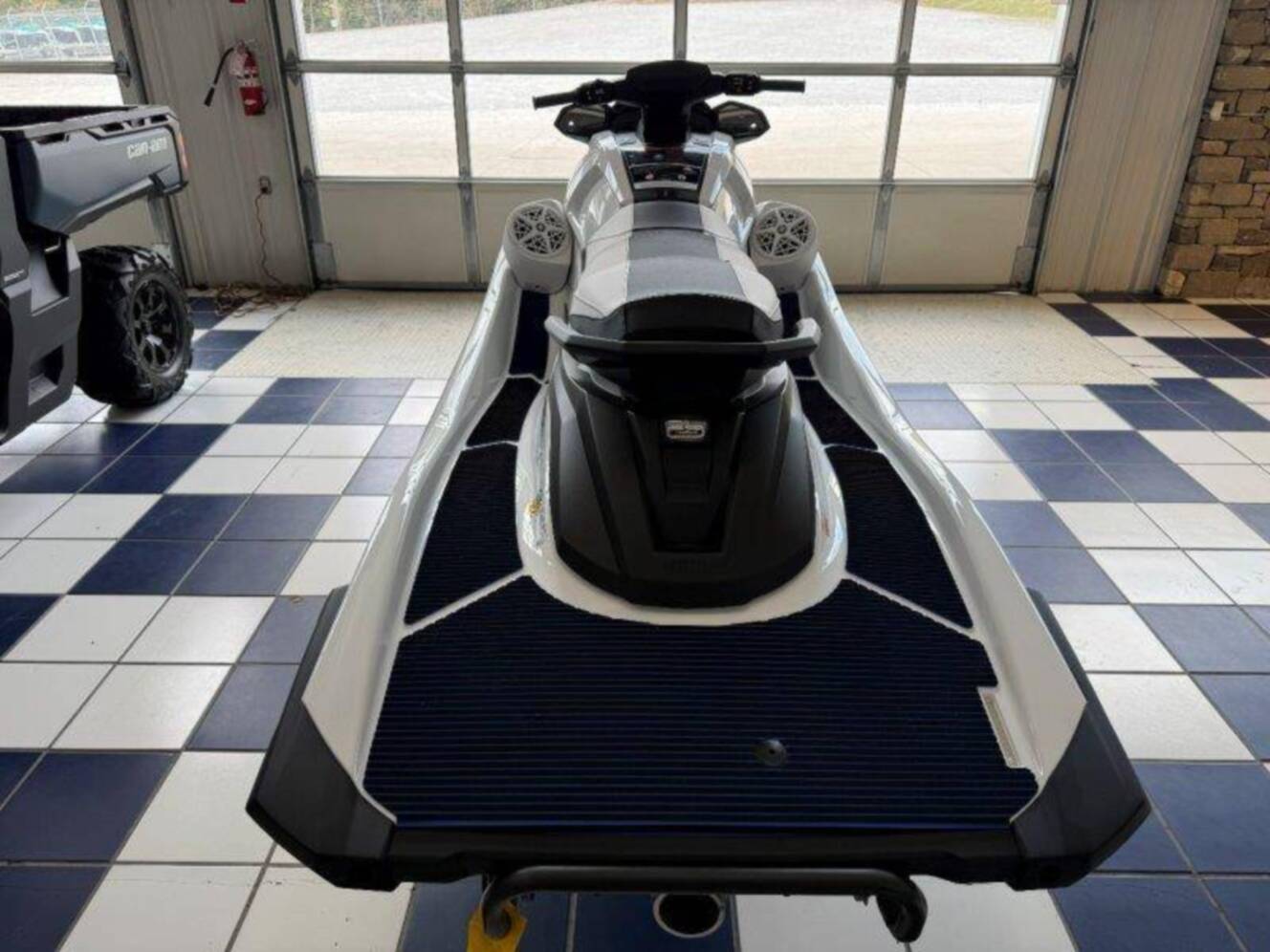 A photo of this 2026 Yamaha Waverunner VX Deluxe w/ Audio