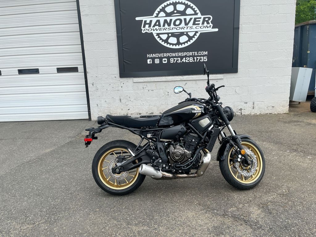 2025 Yamaha XSR700 700 in East Hanover, NJ