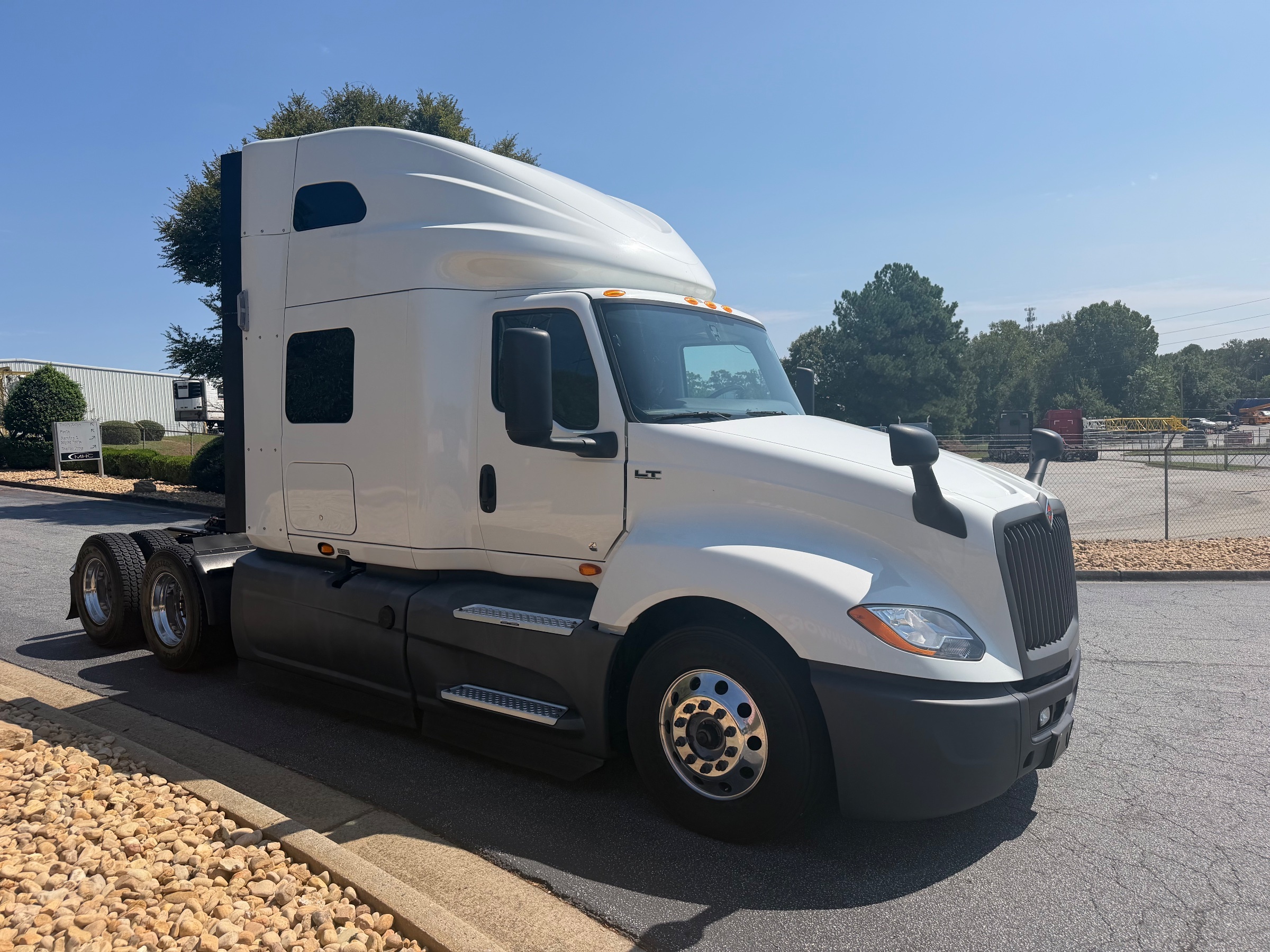 2021 INTERNATIONAL LT625 in Mableton, GA