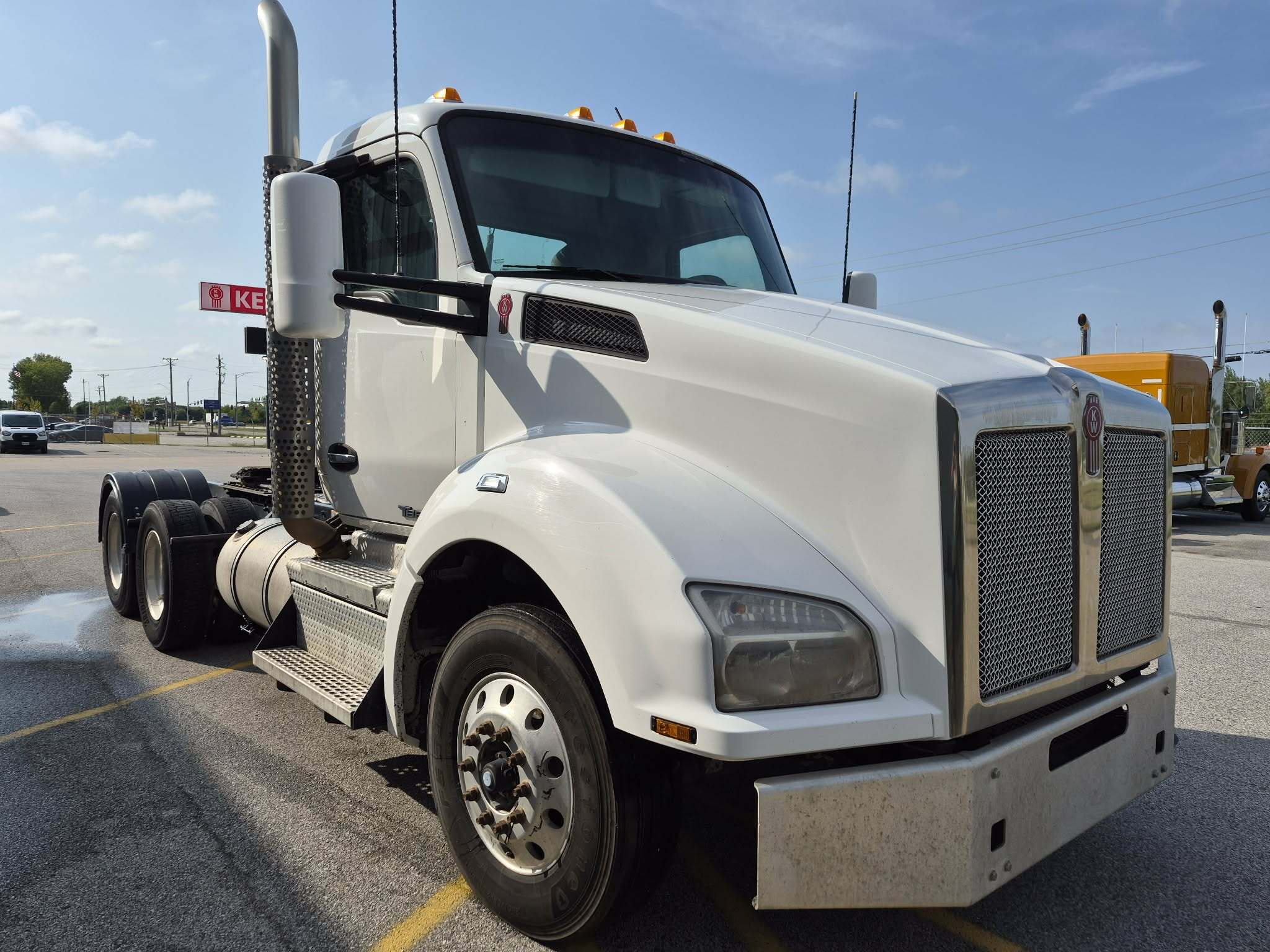 2019 KENWORTH T880 in Rock Island, IL